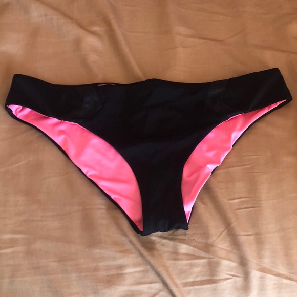 pink cheeky bikini bottoms